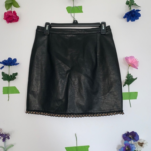 Black Leather Skirt with Grommet Detailing - Picture 1 of 4
